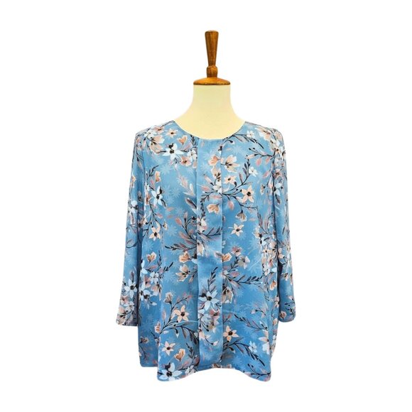 Coldwater Creek Tops - NWOT Coldwater Creek blue floral chiffon 3/4 sleeve lined top, size M